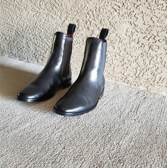 Disney Christmas 2025 Lil Rin Rin Plush Badge Red New